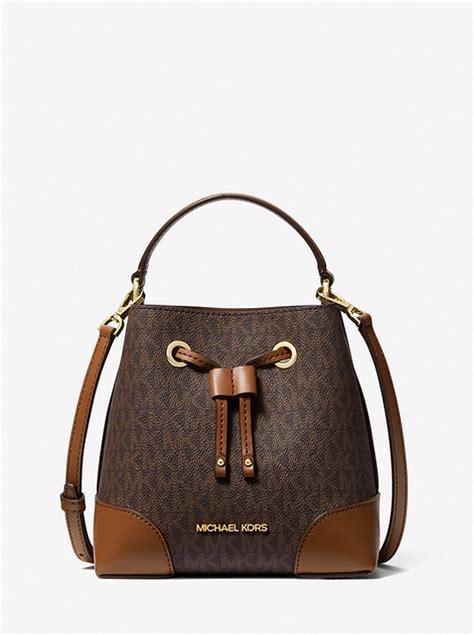 como acessar site michael kors usa|Michael Kors order status.